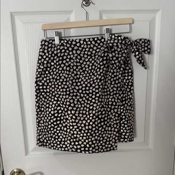 Chic Black and Gold Polka Dot Skirt faux wrap with bow jcrew size 2 - Picture 1 of 4
